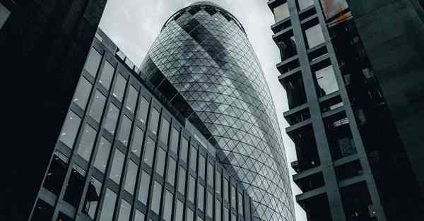 大数据包含设备数据的行业文章