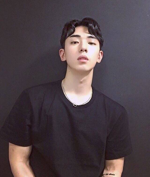 施真庆悦