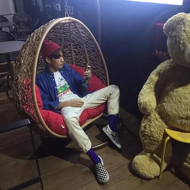 萧妮康玲