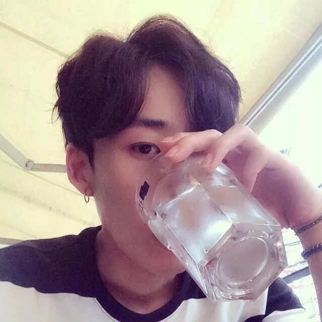 桑伟蕊蓓