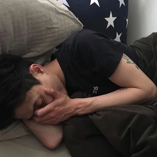 仲烟震华